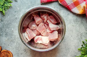 Шашлык на шпажках Шашлык на шпажках