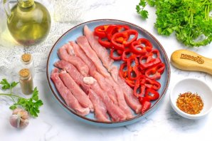 Теплый охотничий салат