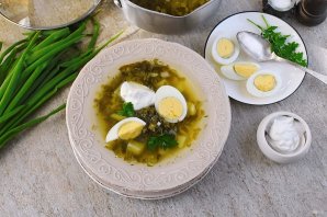 Зеленые щи из щавеля Зеленые щи из щавеля