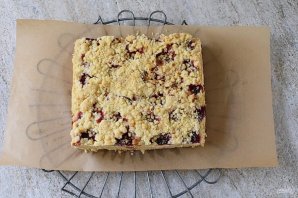 Пирог с клубникой и творогом Пирог с клубникой и творогом