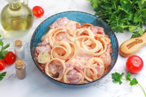 Шашлык из курицы в аэрогриле Шашлык из курицы в аэрогриле