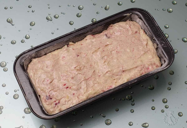 Кекс со сливами и орехами Кекс со сливами и орехами