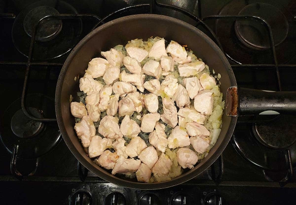 Курица с фасолью