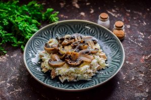 Салат "Подсолнух" с ананасами