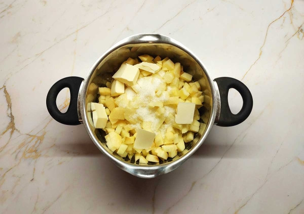 Пирожки с яблоками Пирожки с яблоками