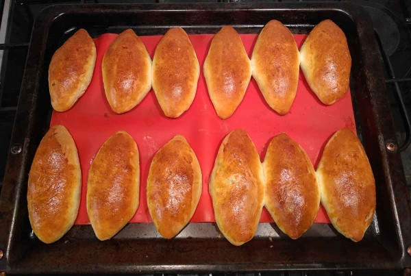 Пирожки с яблоками Пирожки с яблоками