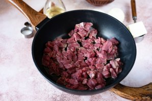 Говядина в горшочках
