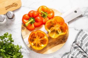 Перцы фаршированные булгуром и грибами Перцы фаршированные булгуром и грибами