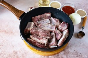 Ребрышки в соусе Ребрышки в соусе