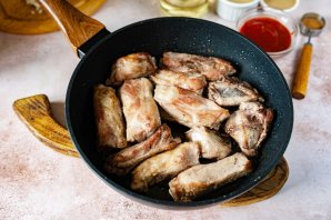 Ребрышки в соусе Ребрышки в соусе