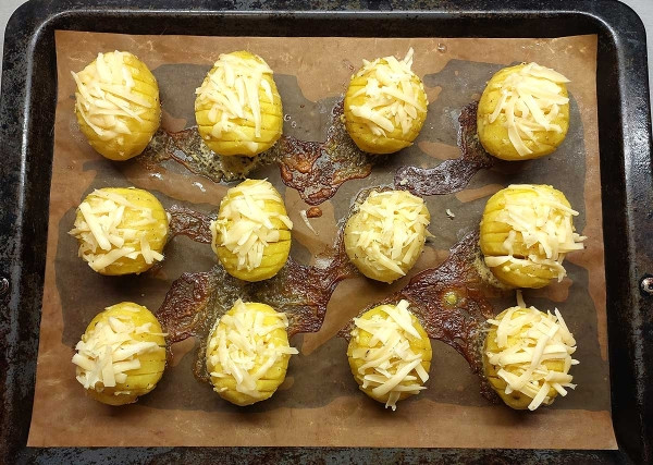 Картошка-гармошка с сыром