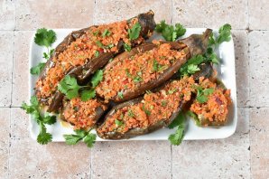 Баклажаны с начинкой
