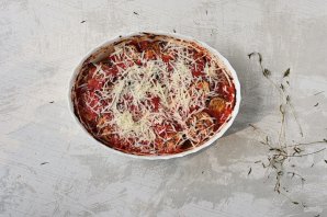 Запеканка из кабачков и баклажанов