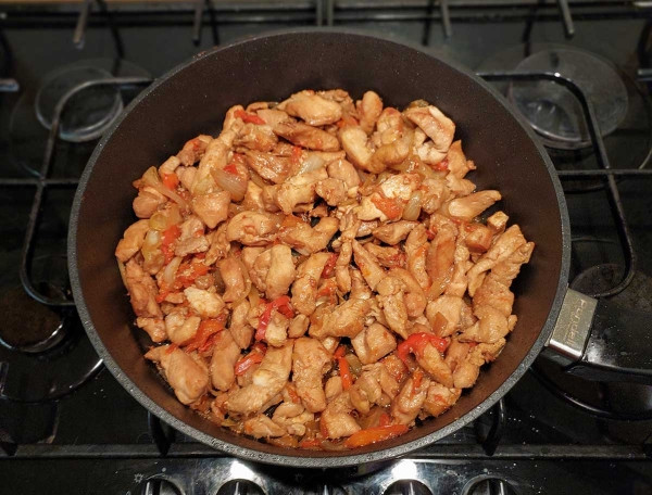 Курица в кисло-сладком соусе