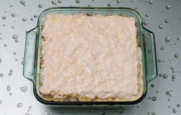 Лазанья с курицей и грибами