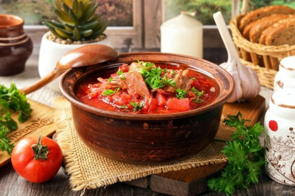 Борщ классический с говядиной