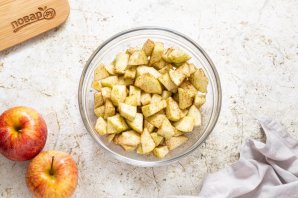 Быстрый пирог с яблоками