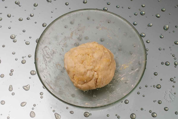 Лоранский пирог с курицей и грибами