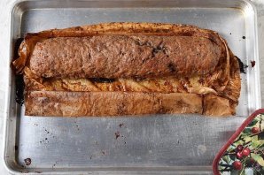 Мясной рулет с грибами