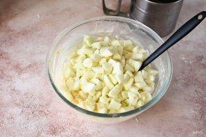 Пирог из творога и яблок Пирог из творога и яблок