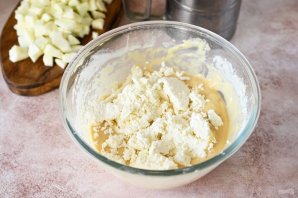 Пирог из творога и яблок Пирог из творога и яблок