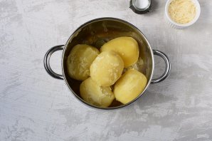 Пирог с тунцом и картофелем