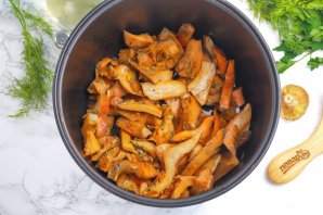 Рыжики в мультиварке