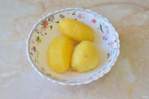 Салат с треской и огурцом
